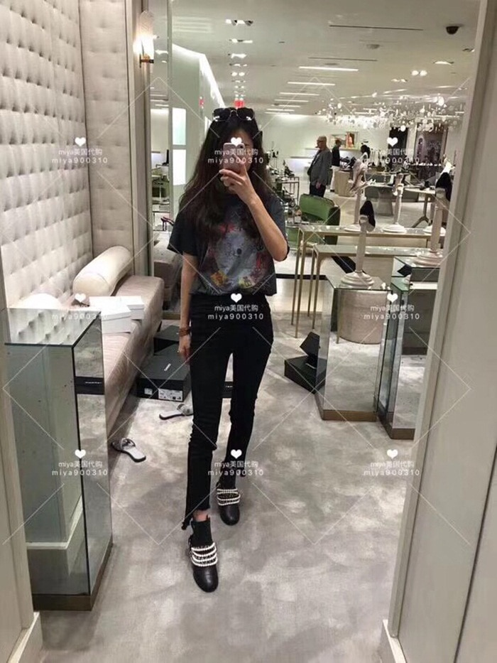 210_2.jpg