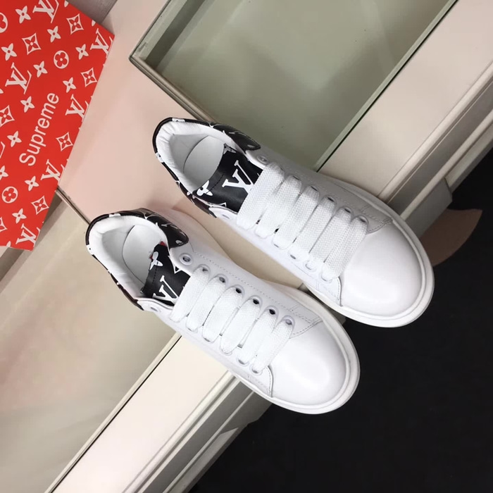 993_1.jpg