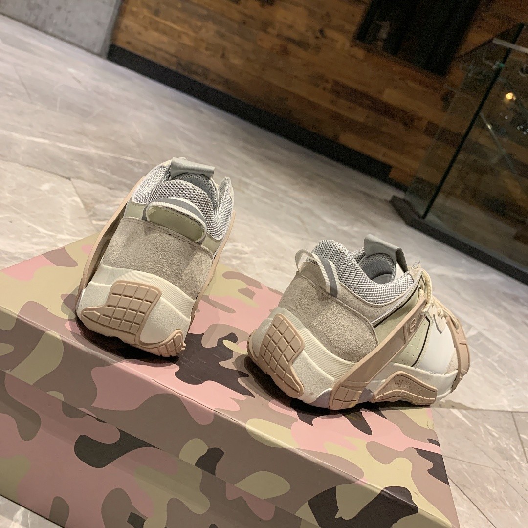 996_3.jpg