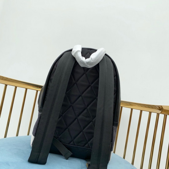 1541_3.jpg