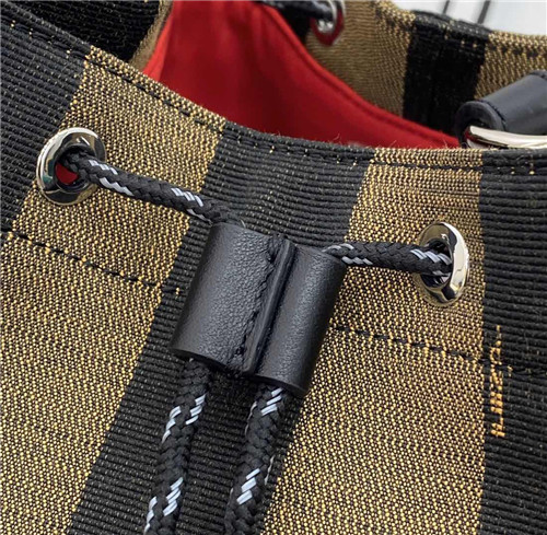 22_3.jpg