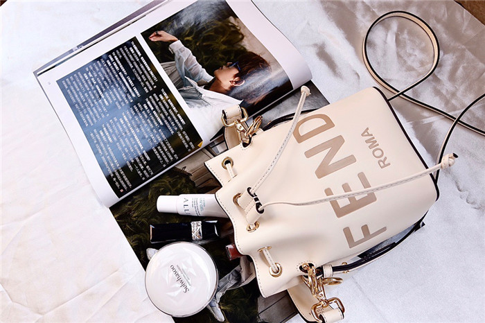 7774_33.jpg