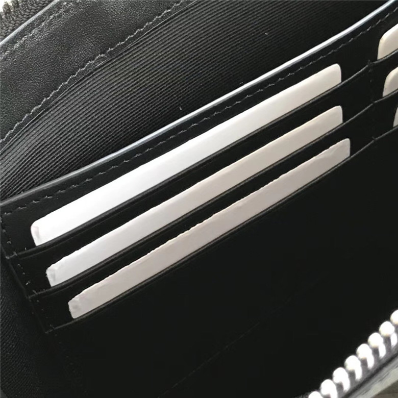 7789_15.jpg